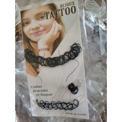 collier, bracelet et bague