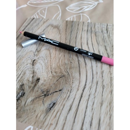 Eyes liner