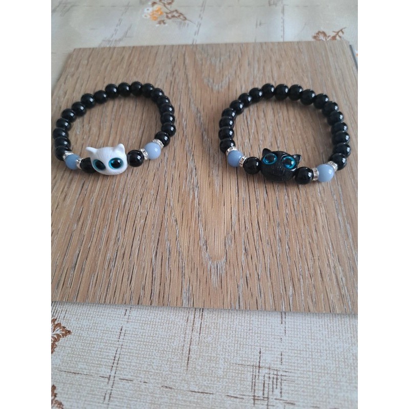 Lot 2 bracelets Lot 2 bracelets