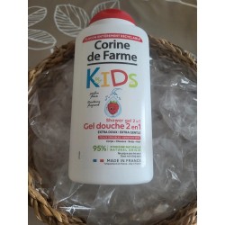 Gel douche corps et cheveux, enfant à la fraise.